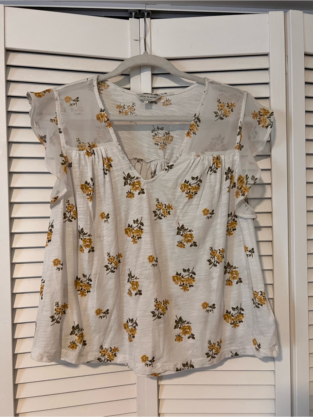 Lucky Brand White Flutter Sleeve V-Neck Top with Yellow Floral Print